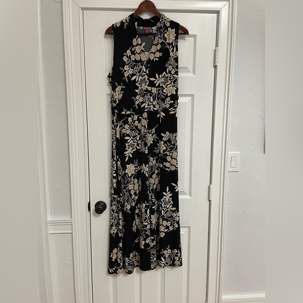 Vince Camuto floral long dress size 1X